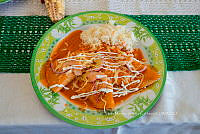 IMDOC 4930 Enchiladas rojas.jpg