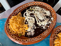 IMDOC 4928 Enchiladas con mole.jpg