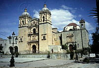 DK1644 Oaxaca de Juárez, Oaxaca (2).jpg