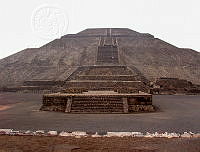 CGL5208 Zona Arqueológica de Teotihuacán (2).jpg