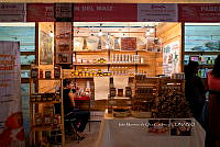 IMDOC4839 Venta de miel.jpg