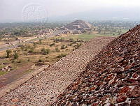 CGL5204 Zona Arqueológica de Teotihuacán (2).jpg