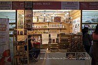 IMDOC4358 Venta de miel.jpg