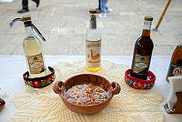 IMDOC Hong 0023 Caldo de hongos y licores.jpg.jpg