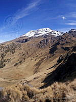 IMDOC0362 Parque Nacional Iztaccíhuatl-Popocatépetl, Estado de México.jpg