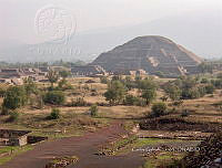 CGL5202 Zona Arqueológica de Teotihuacán (2).jpg