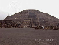 CGL5211 Zona Arqueológica de Teotihuacán (2).jpg